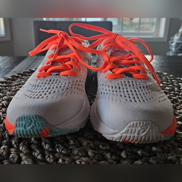 Asics Women's Gel-Kayano Sneakers - Picture 3 of 8